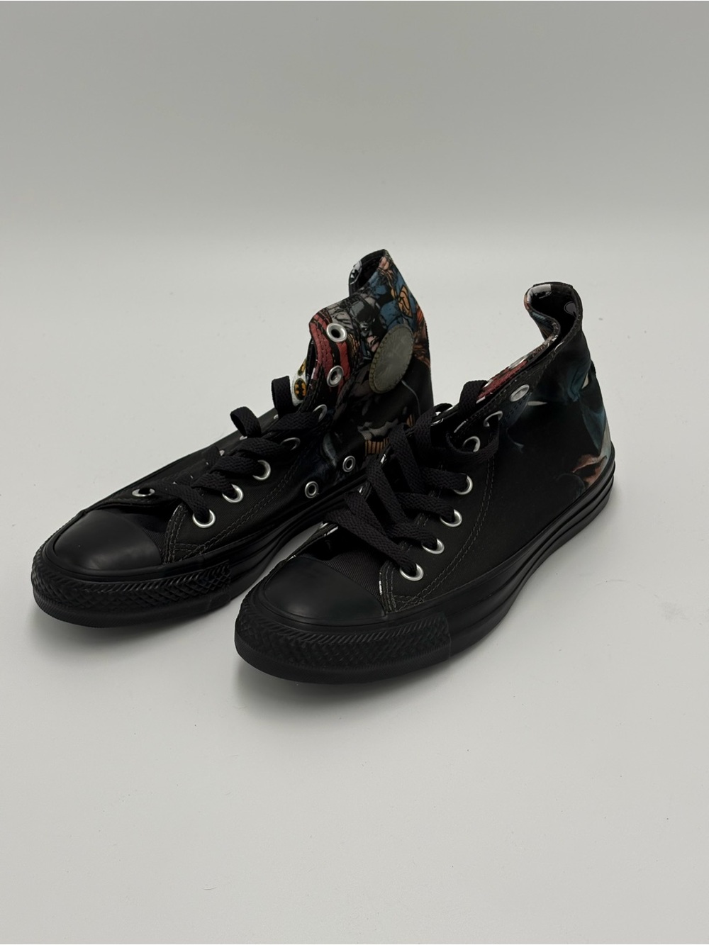 DC BATMAN VOL 1 Converse Black High-Top Sneakers with Floral Tongue